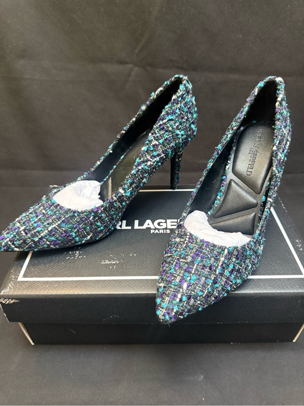 NEW Karl Lagerfeld Paris Royale Pointed Toe Pumps- Size 7.5 Retail $119